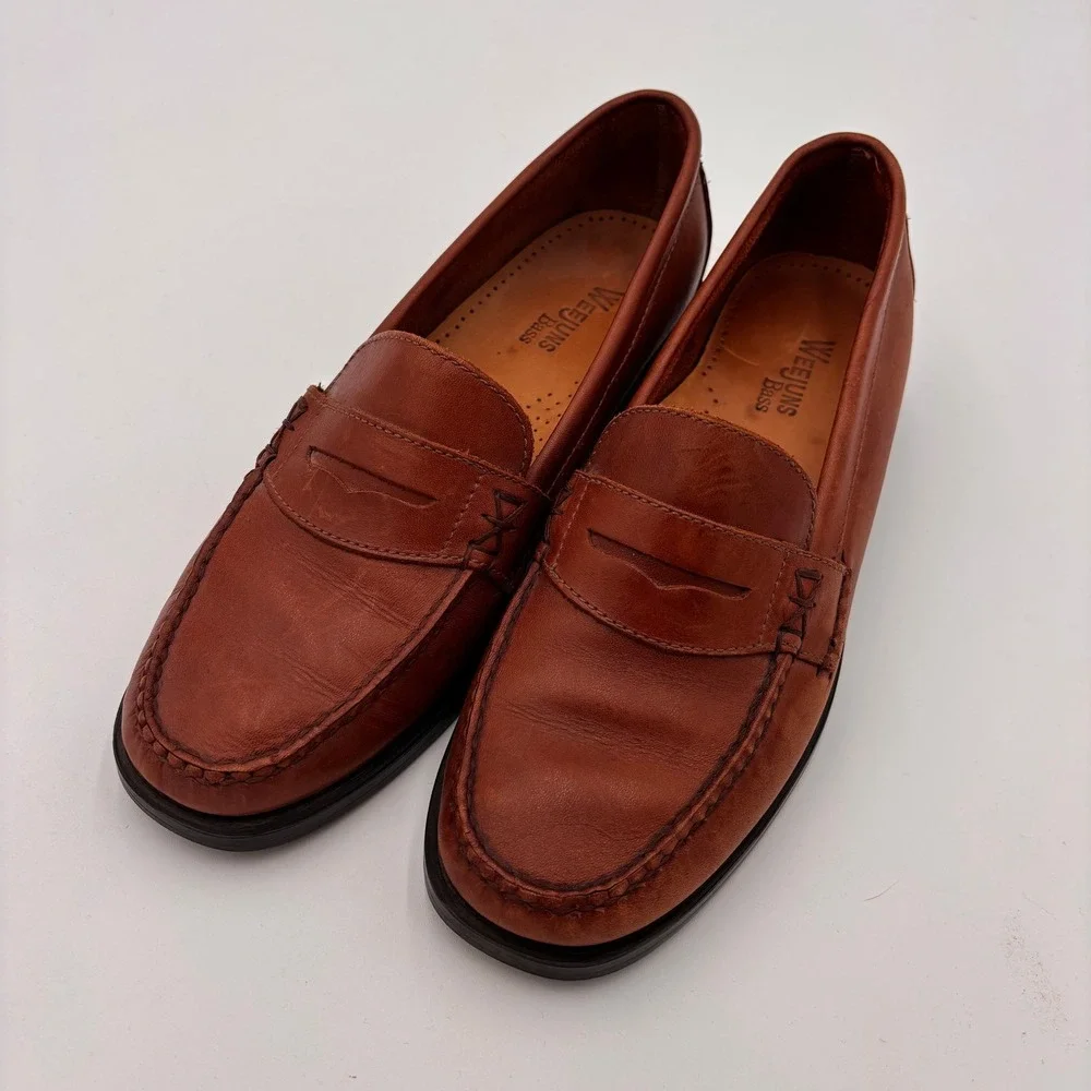 G.H. Bass Weejuns Katherine II Penny Loafers Mens 9W Brown EUC Leather Brazil